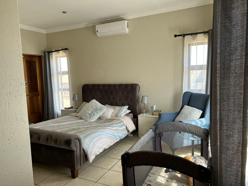 To Let 3 Bedroom Property for Rent in Sonneveld Gauteng