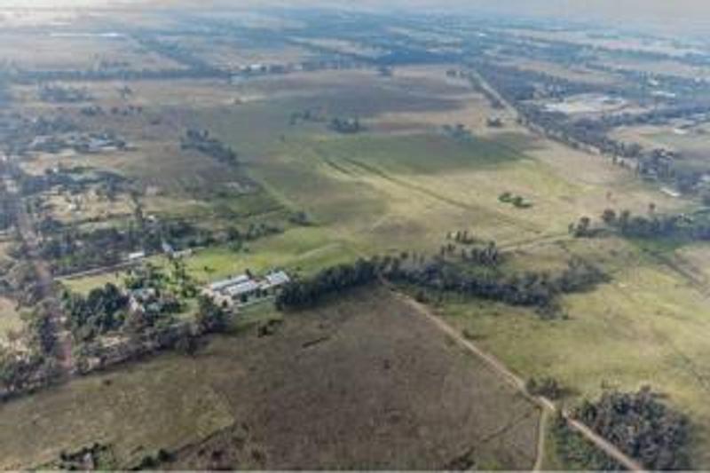 4 Bedroom Property for Sale in Walker Fruit Farms Gauteng