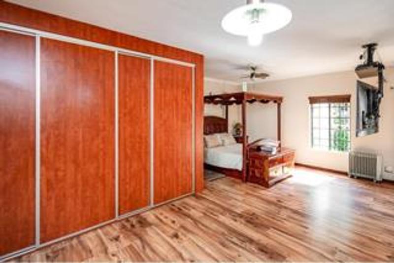 4 Bedroom Property for Sale in Walker Fruit Farms Gauteng