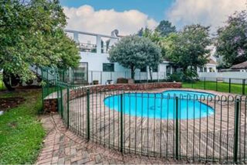 4 Bedroom Property for Sale in Walker Fruit Farms Gauteng
