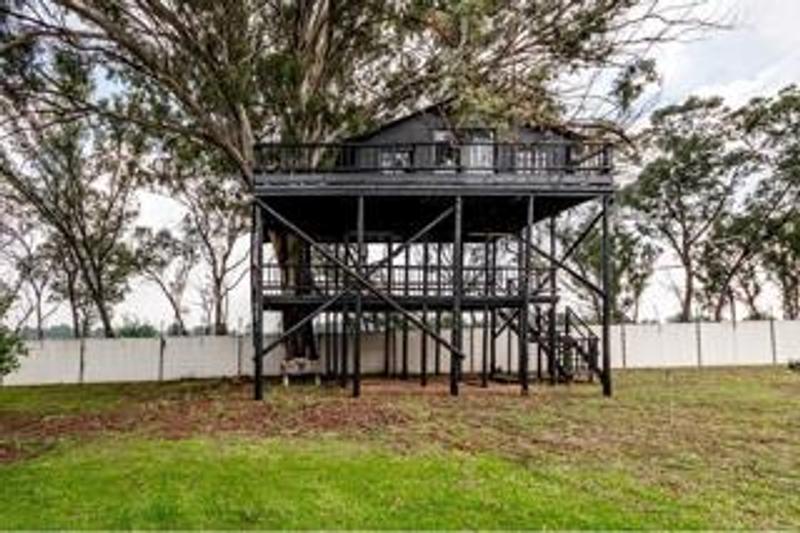 4 Bedroom Property for Sale in Walker Fruit Farms Gauteng