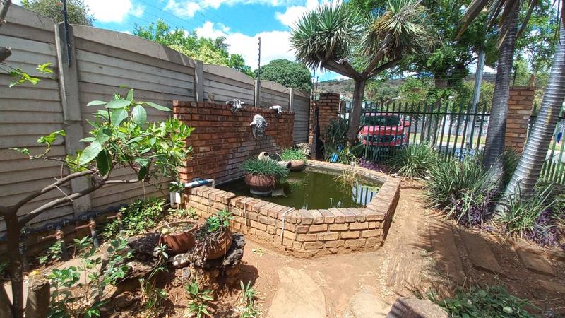 4 Bedroom Property for Sale in Pretoria Gardens Gauteng