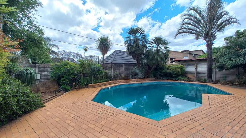 4 Bedroom Property for Sale in Pretoria Gardens Gauteng