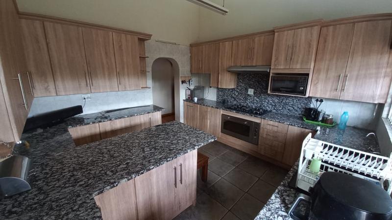 4 Bedroom Property for Sale in Pretoria Gardens Gauteng