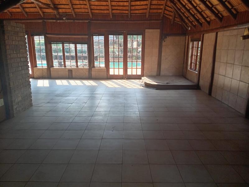 4 Bedroom Property for Sale in Pretoria Gardens Gauteng