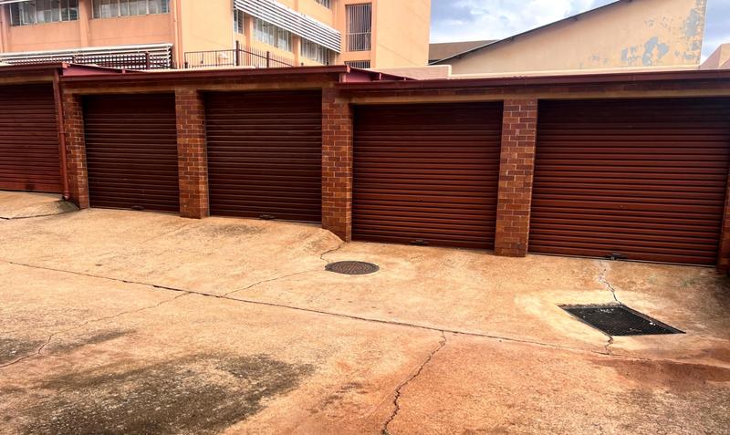 1 Bedroom Property for Sale in Florida Gauteng