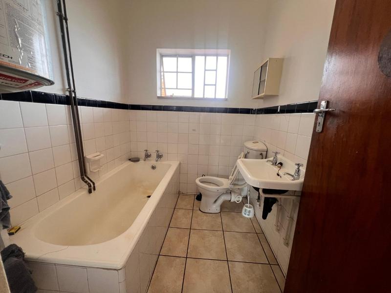 1 Bedroom Property for Sale in Florida Gauteng