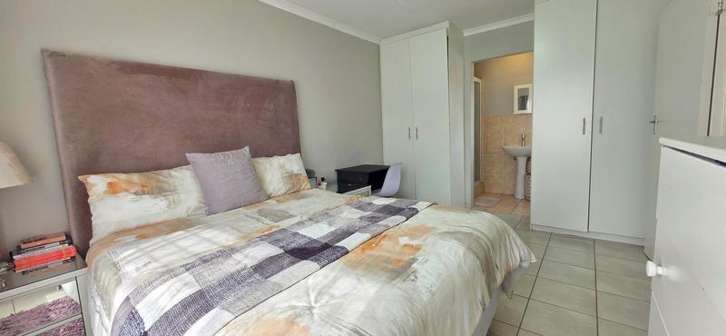 3 Bedroom Property for Sale in Wilgeheuwel Gauteng