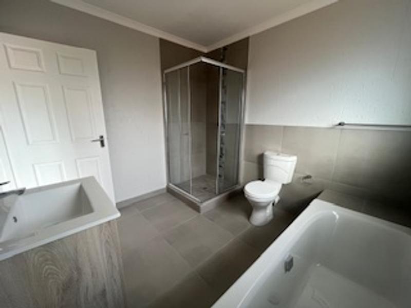 To Let 3 Bedroom Property for Rent in Fairlead Gauteng