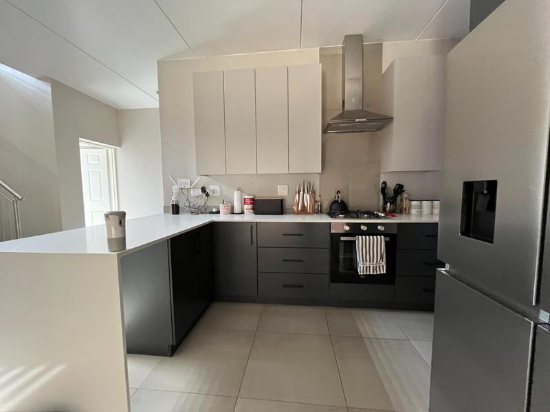 3 Bedroom Property for Sale in Fairlead Gauteng