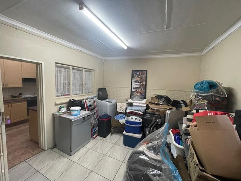 To Let 3 Bedroom Property for Rent in Bonaero Park Gauteng