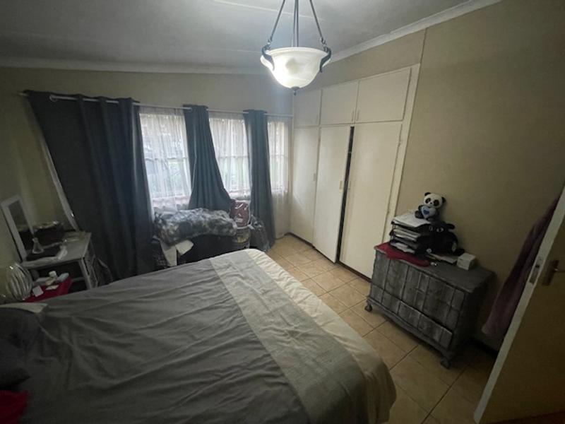 To Let 3 Bedroom Property for Rent in Bonaero Park Gauteng
