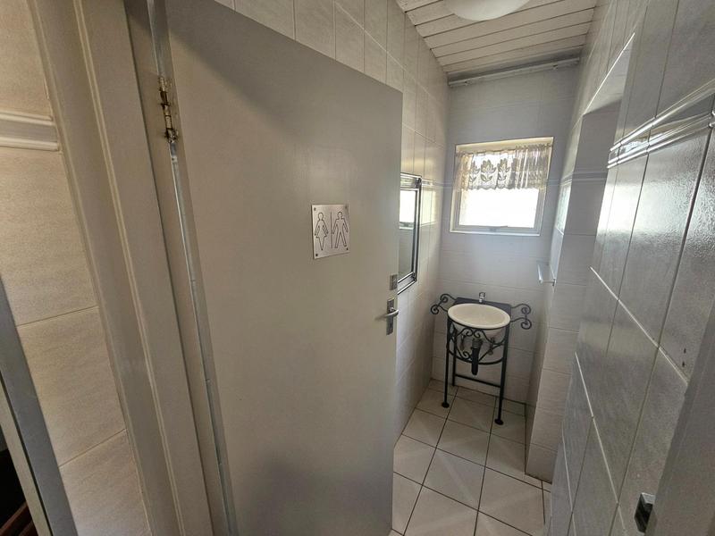 To Let Commercial Property for Rent in Waterkloof A H Gauteng