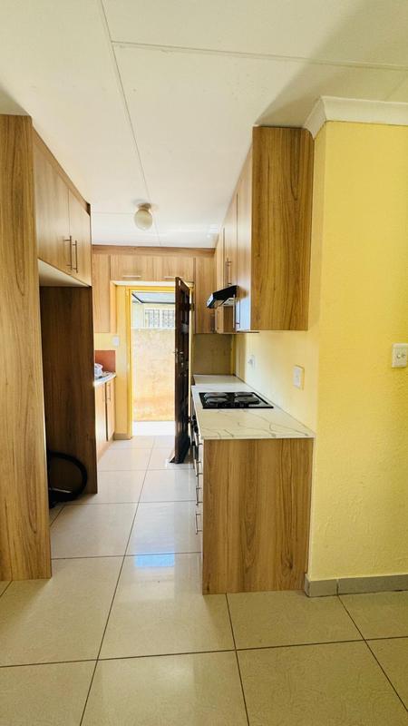 To Let 3 Bedroom Property for Rent in Windmill Park Gauteng