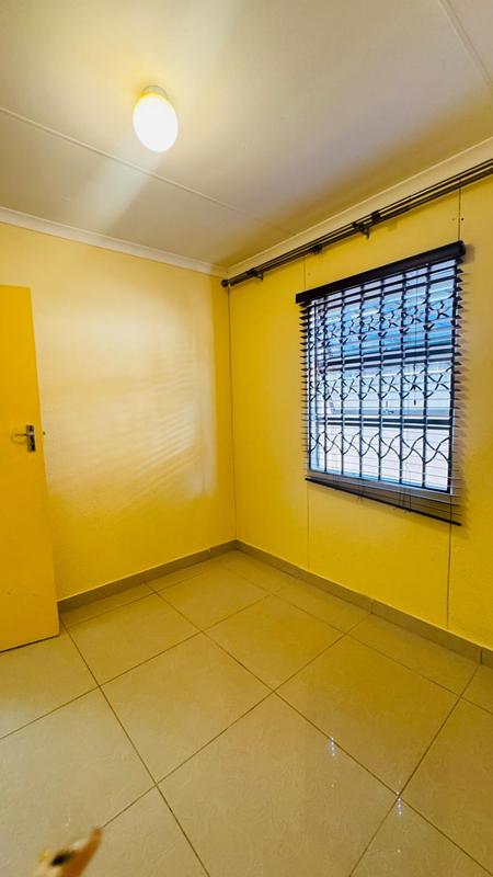 To Let 3 Bedroom Property for Rent in Windmill Park Gauteng