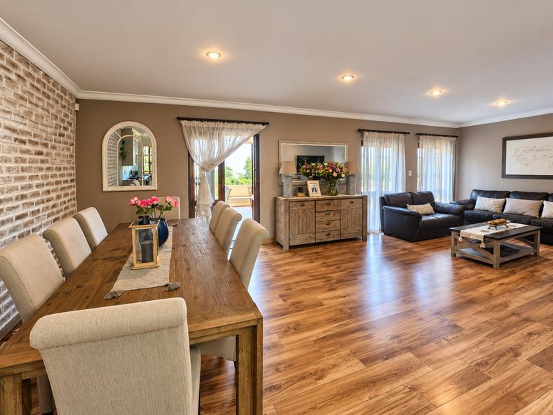 3 Bedroom Property for Sale in Faerie Glen Gauteng