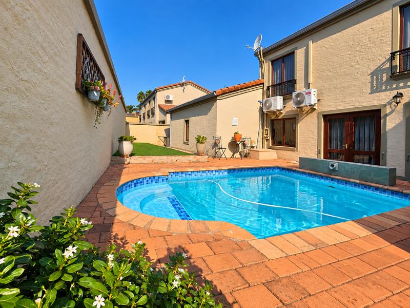 3 Bedroom Property for Sale in Faerie Glen Gauteng