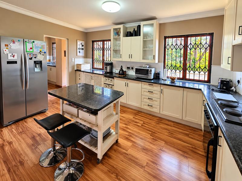 3 Bedroom Property for Sale in Faerie Glen Gauteng