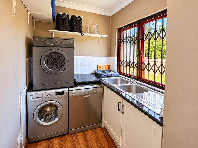 3 Bedroom Property for Sale in Faerie Glen Gauteng