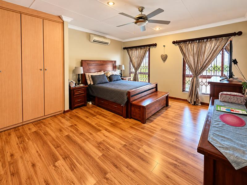 3 Bedroom Property for Sale in Faerie Glen Gauteng