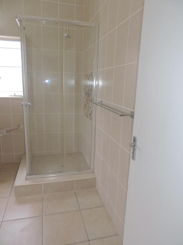 To Let 1 Bedroom Property for Rent in Van Riebeeck Park Gauteng
