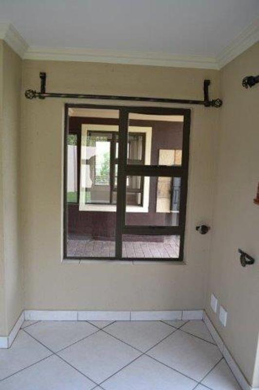 3 Bedroom Property for Sale in Sonneveld Gauteng