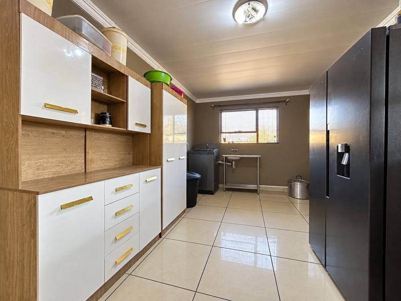 4 Bedroom Property for Sale in Soshanguve Gauteng