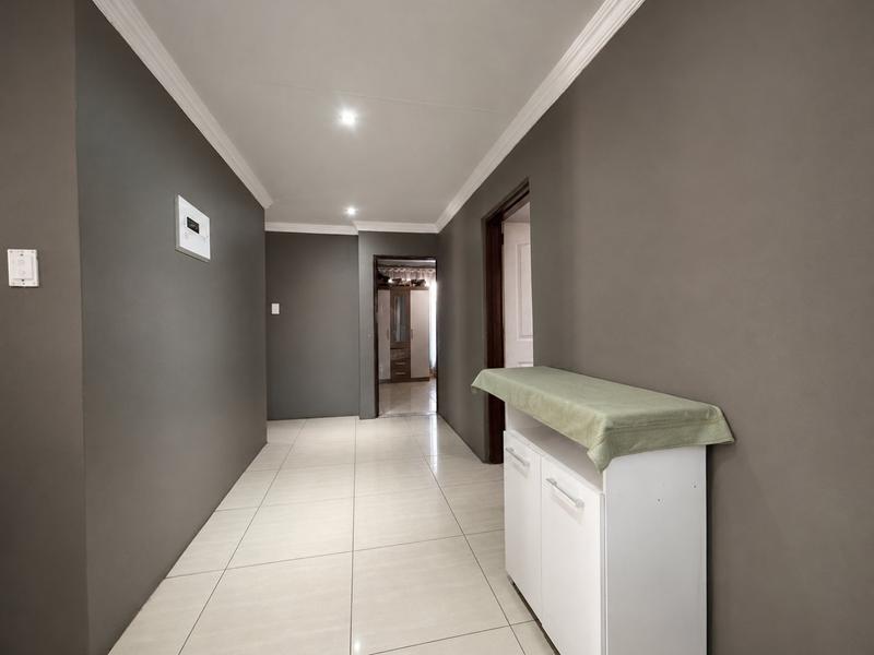 4 Bedroom Property for Sale in Soshanguve Gauteng