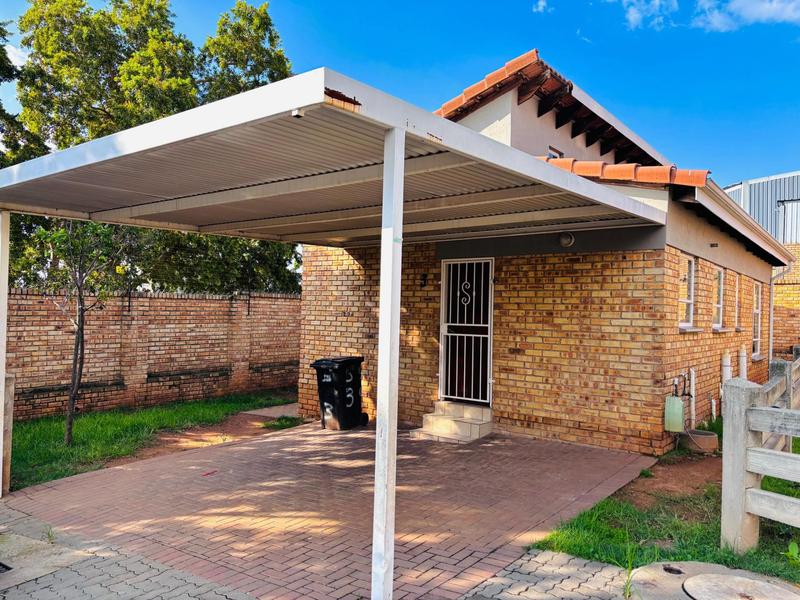 To Let 3 Bedroom Property for Rent in Cosmo City Gauteng