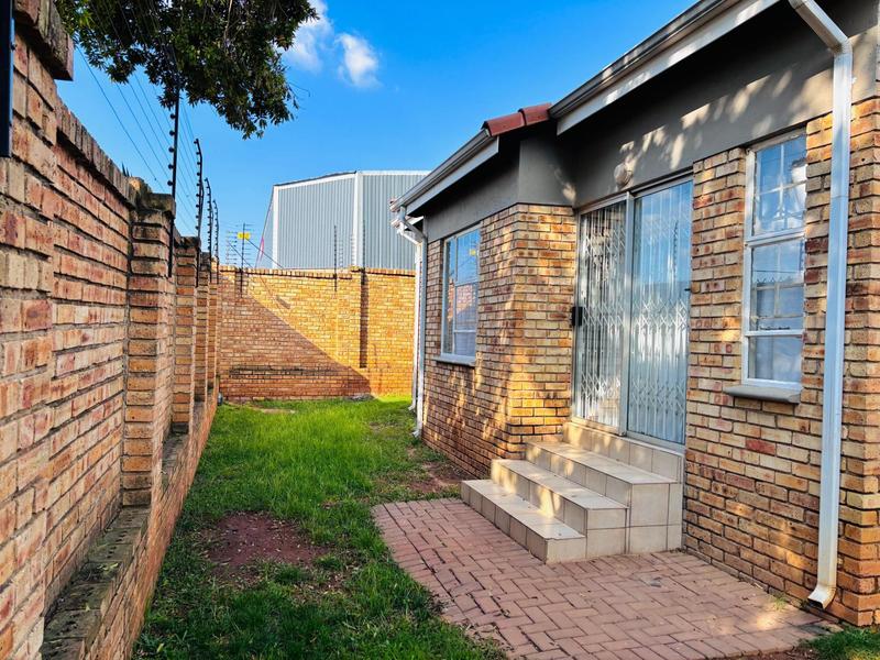 To Let 3 Bedroom Property for Rent in Cosmo City Gauteng