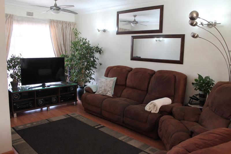 3 Bedroom Property for Sale in Edenvale Central Gauteng