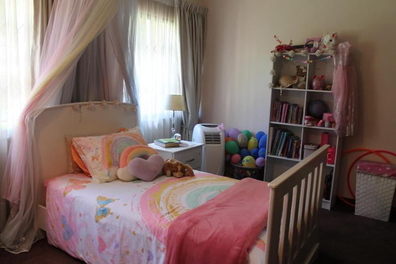 3 Bedroom Property for Sale in Edenvale Central Gauteng