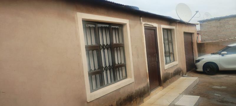 7 Bedroom Property for Sale in Tembisa Gauteng
