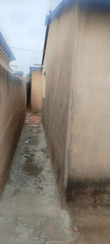 7 Bedroom Property for Sale in Tembisa Gauteng