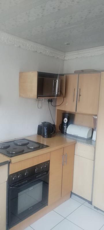 7 Bedroom Property for Sale in Tembisa Gauteng