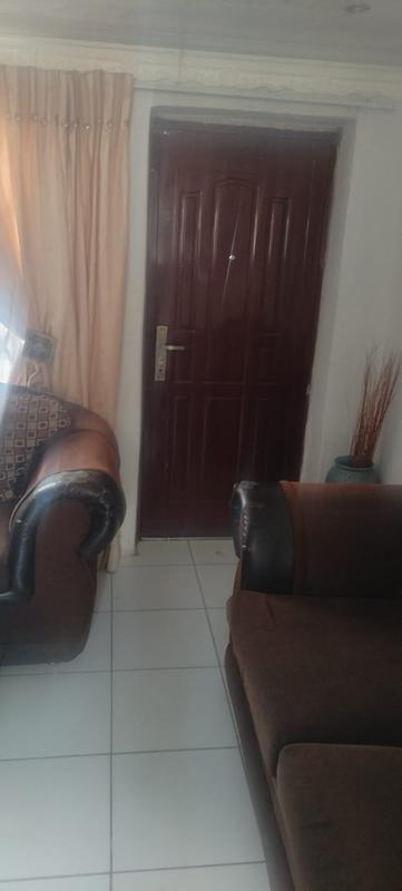 7 Bedroom Property for Sale in Tembisa Gauteng