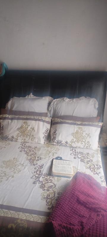 7 Bedroom Property for Sale in Tembisa Gauteng