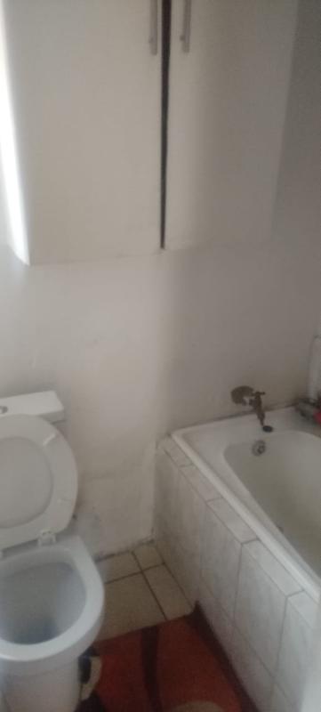 7 Bedroom Property for Sale in Tembisa Gauteng