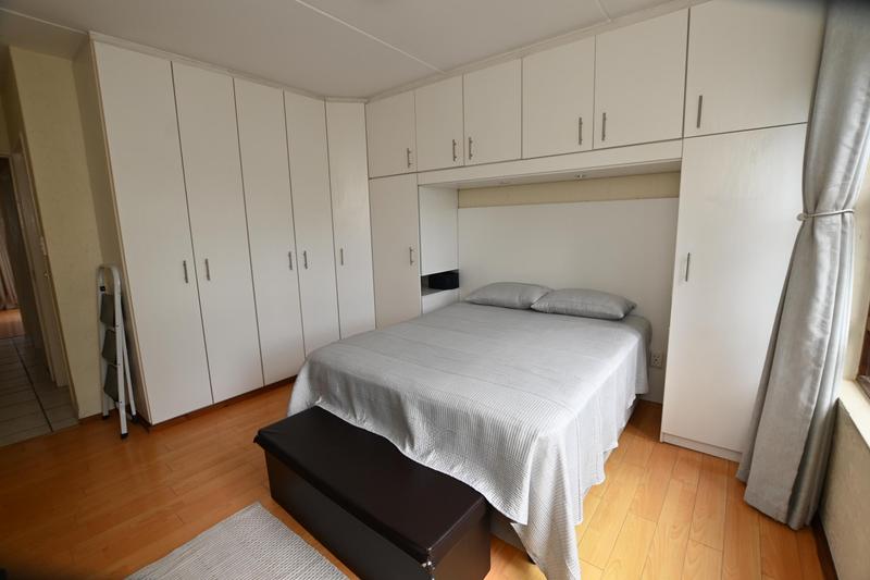 To Let 2 Bedroom Property for Rent in Paulshof Gauteng