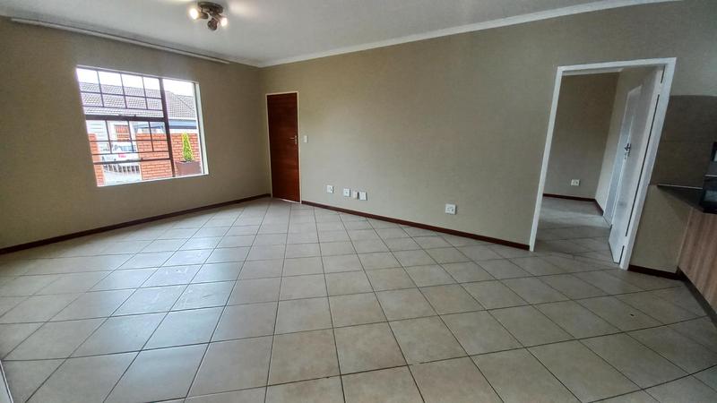 To Let 3 Bedroom Property for Rent in Monavoni Gauteng