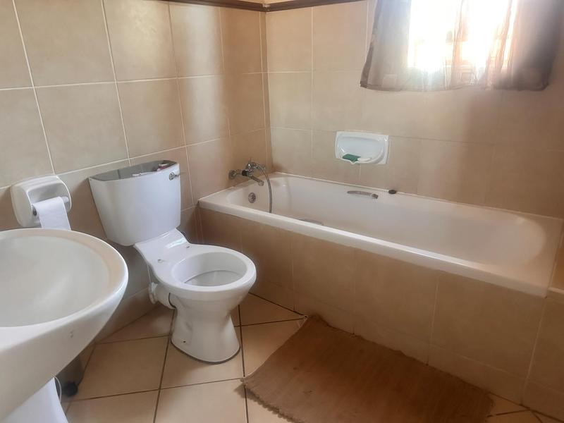 2 Bedroom Property for Sale in Karenpark Gauteng
