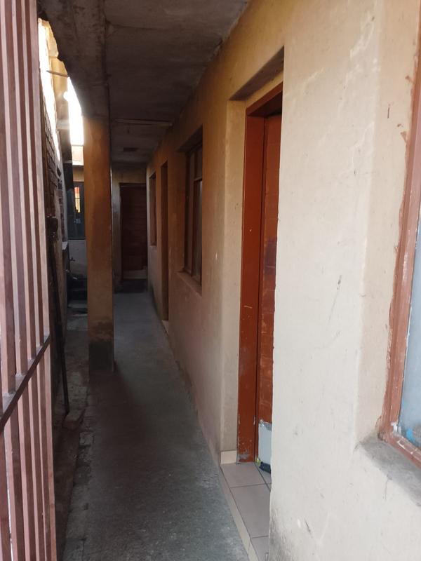 8 Bedroom Property for Sale in Lifateng Gauteng