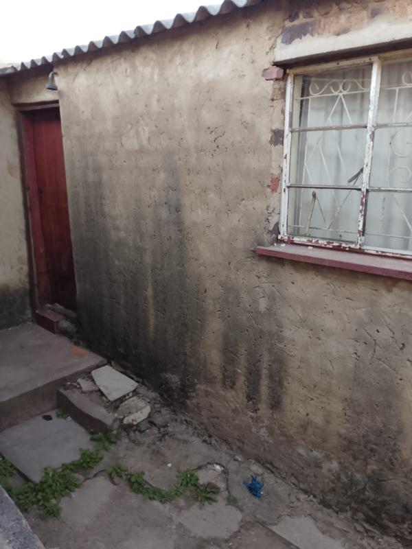 8 Bedroom Property for Sale in Lifateng Gauteng