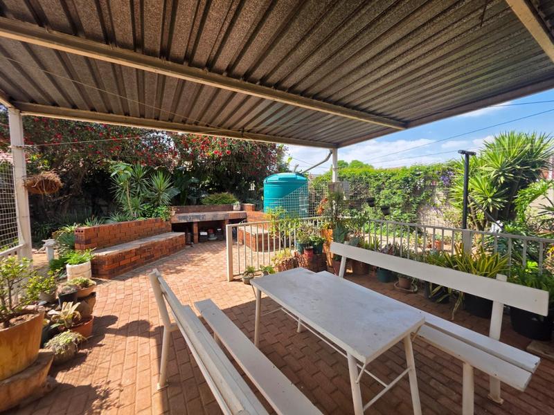 3 Bedroom Property for Sale in Helikonpark Gauteng
