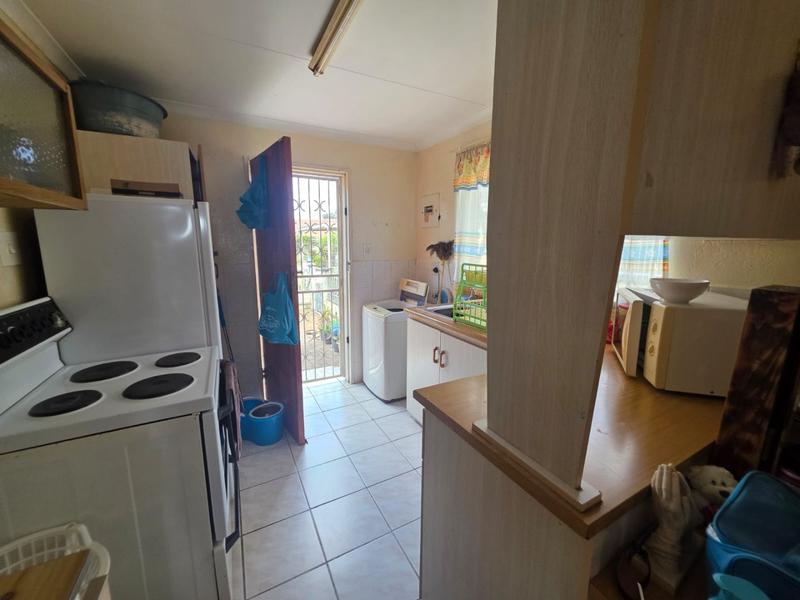 3 Bedroom Property for Sale in Helikonpark Gauteng