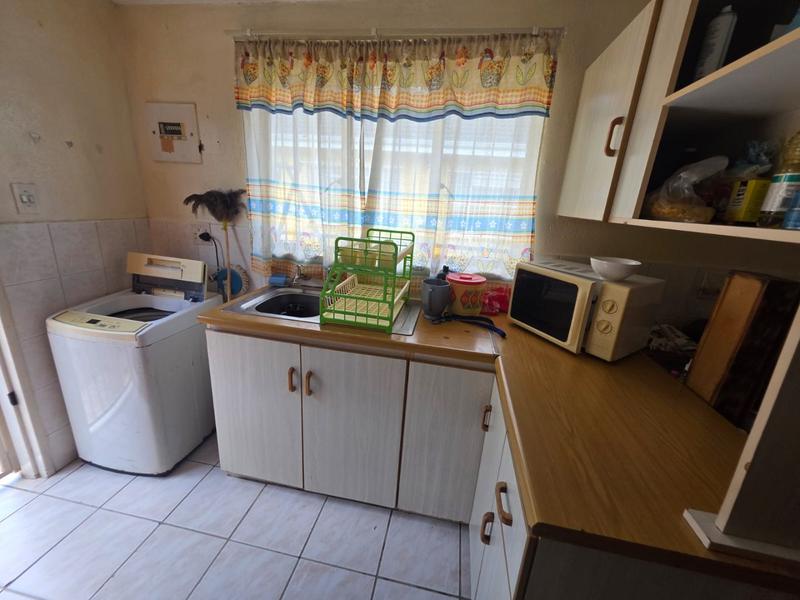 3 Bedroom Property for Sale in Helikonpark Gauteng