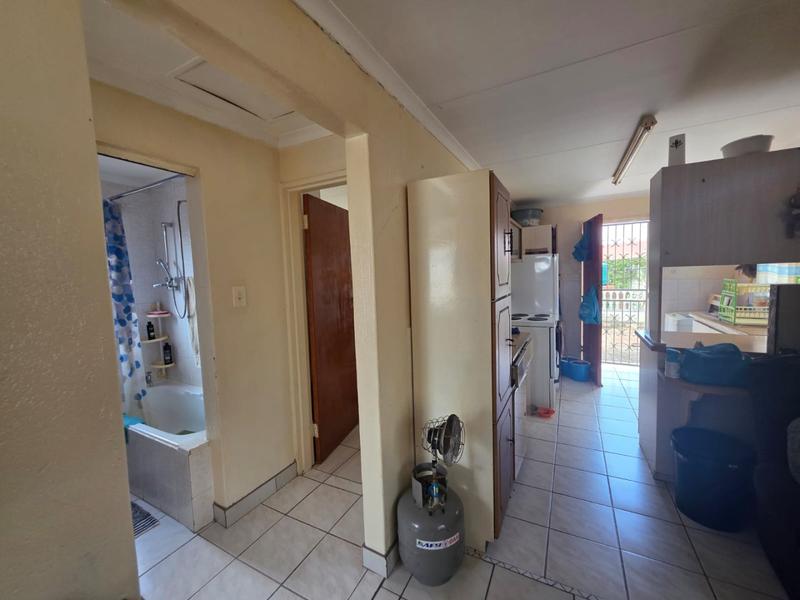 3 Bedroom Property for Sale in Helikonpark Gauteng