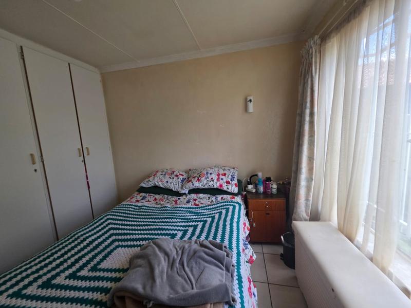 3 Bedroom Property for Sale in Helikonpark Gauteng