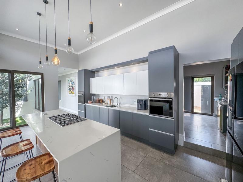 3 Bedroom Property for Sale in Midstream Ridge Gauteng