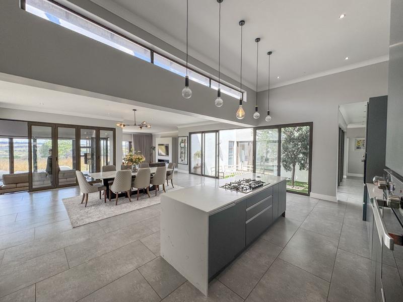 3 Bedroom Property for Sale in Midstream Ridge Gauteng